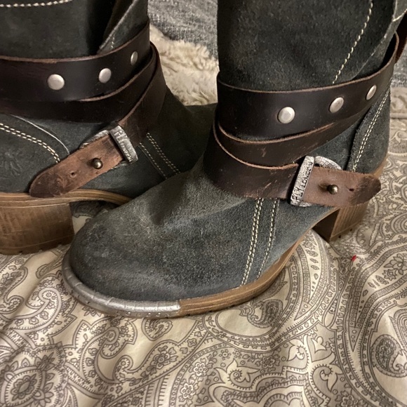 Fly London ankle boots - Picture 3 of 6